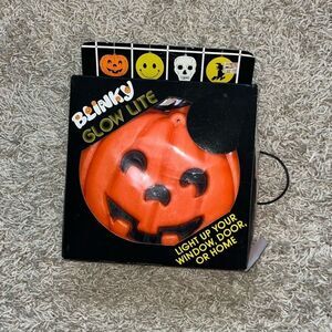 VINTAGE HALLOWEEN BLINKY JACK O LANTERN GLOW LIGHT BLOW MOLD IN BOX